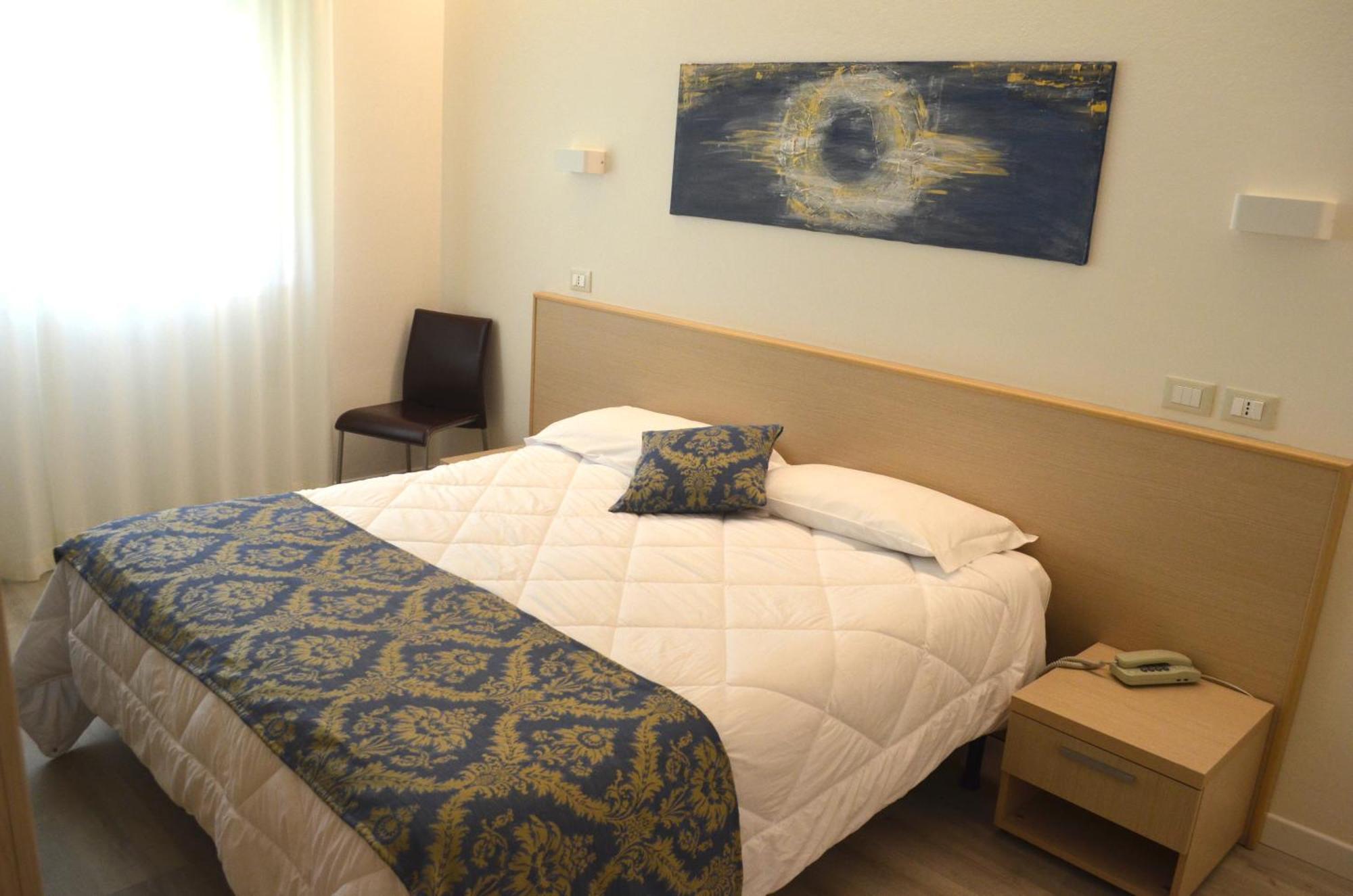 Hotel Castiglione Lignano Sabbiadoro Eksteriør billede