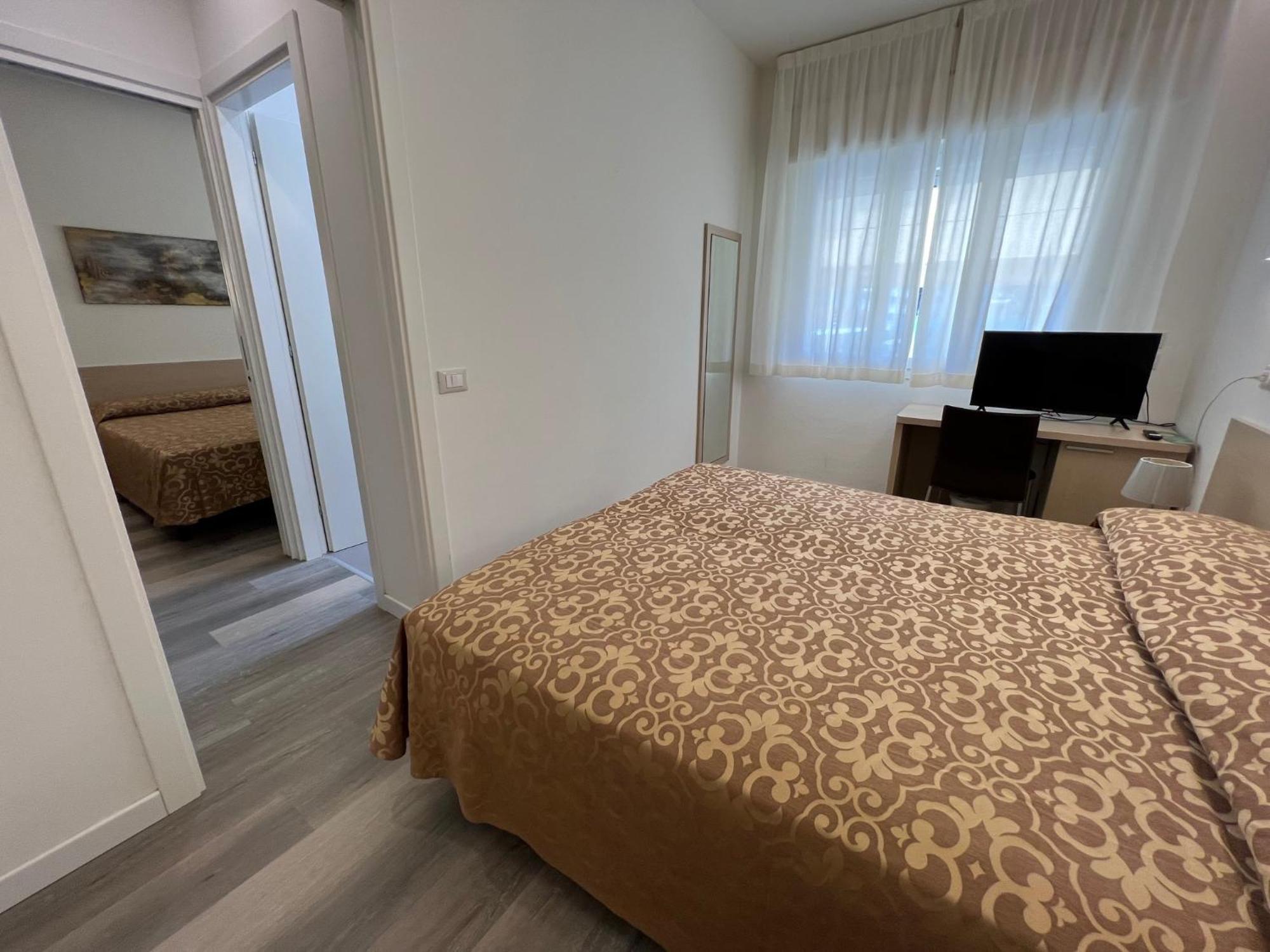 Hotel Castiglione Lignano Sabbiadoro Eksteriør billede