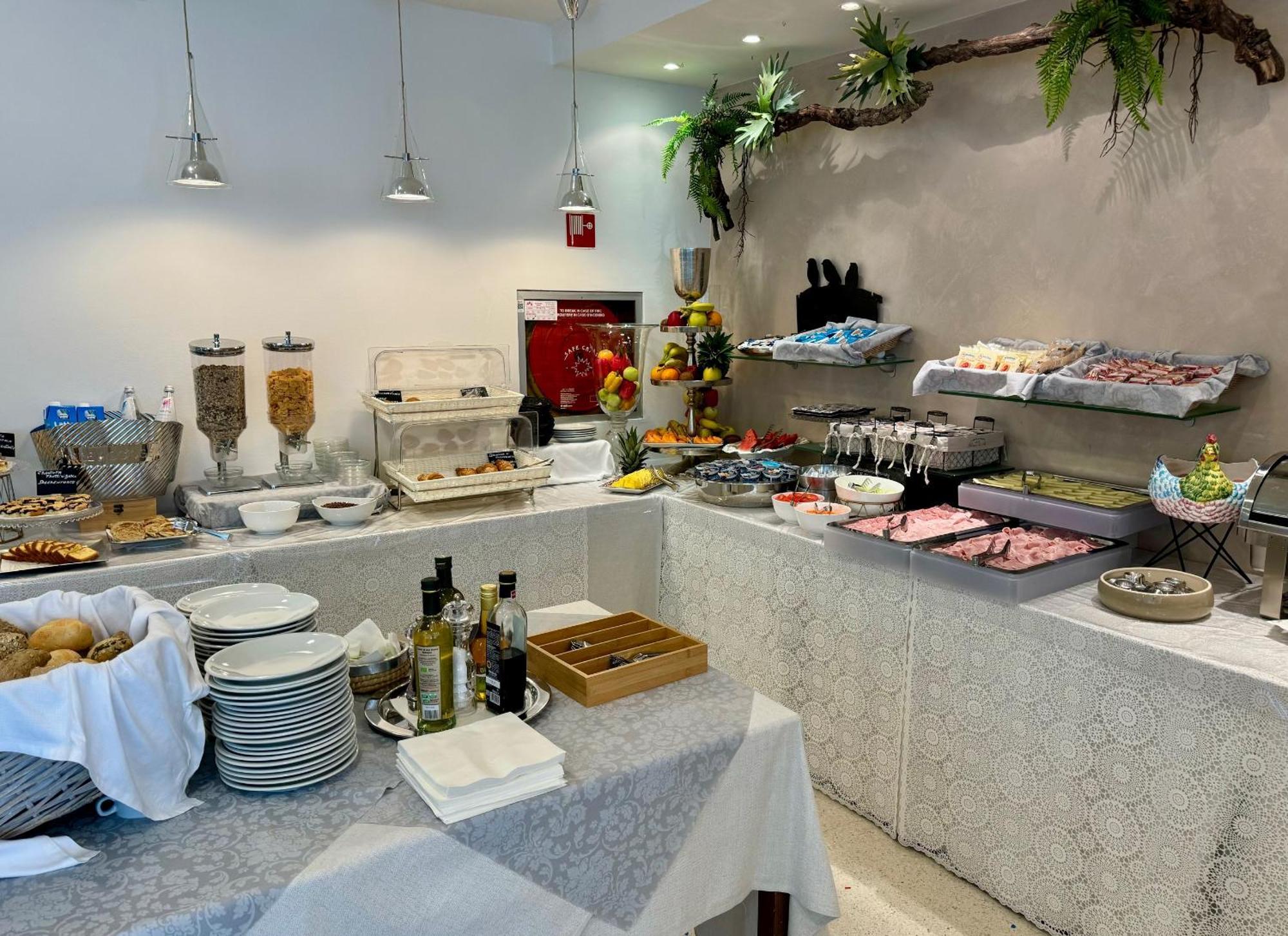 Hotel Castiglione Lignano Sabbiadoro Eksteriør billede