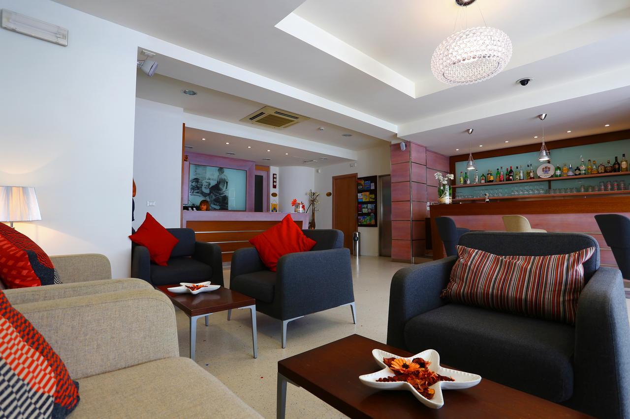 Hotel Castiglione Lignano Sabbiadoro Eksteriør billede