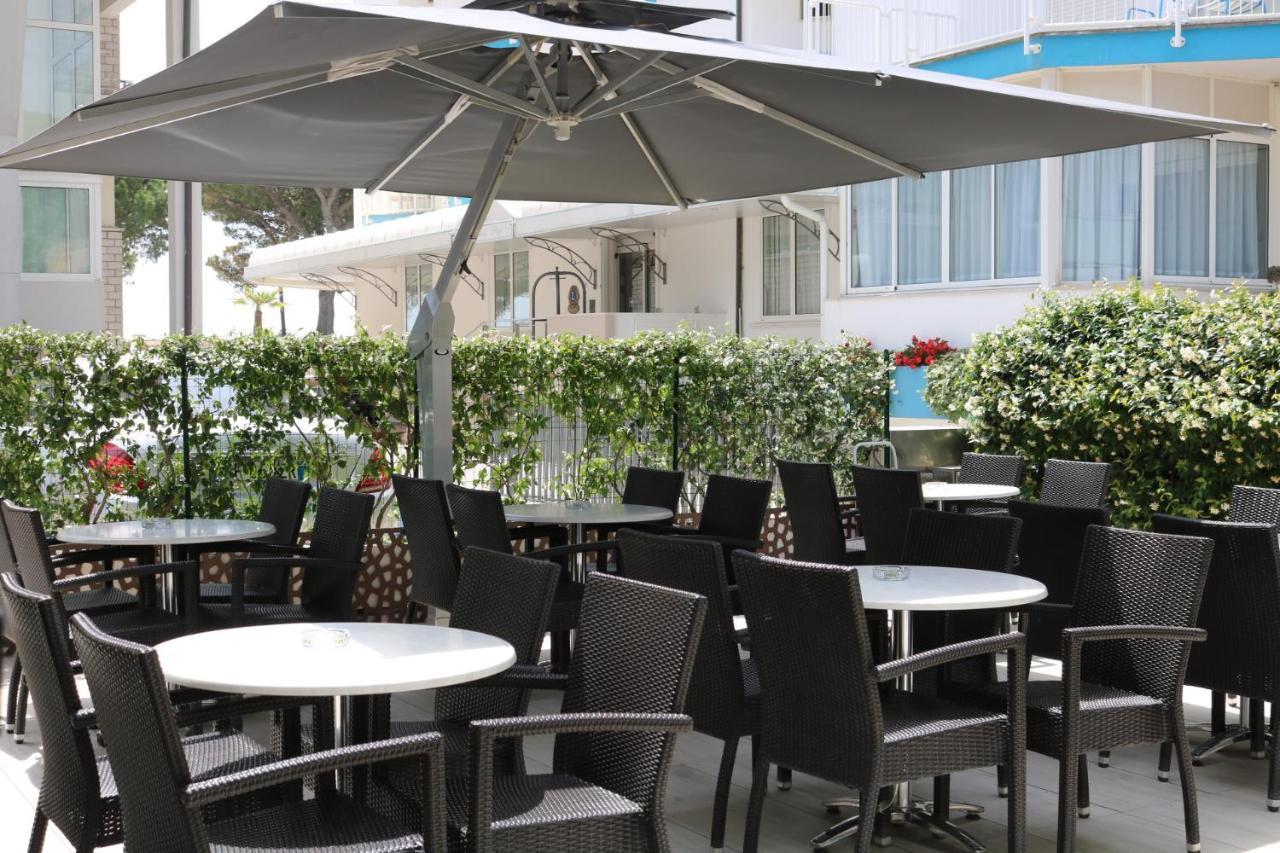 Hotel Castiglione Lignano Sabbiadoro Eksteriør billede